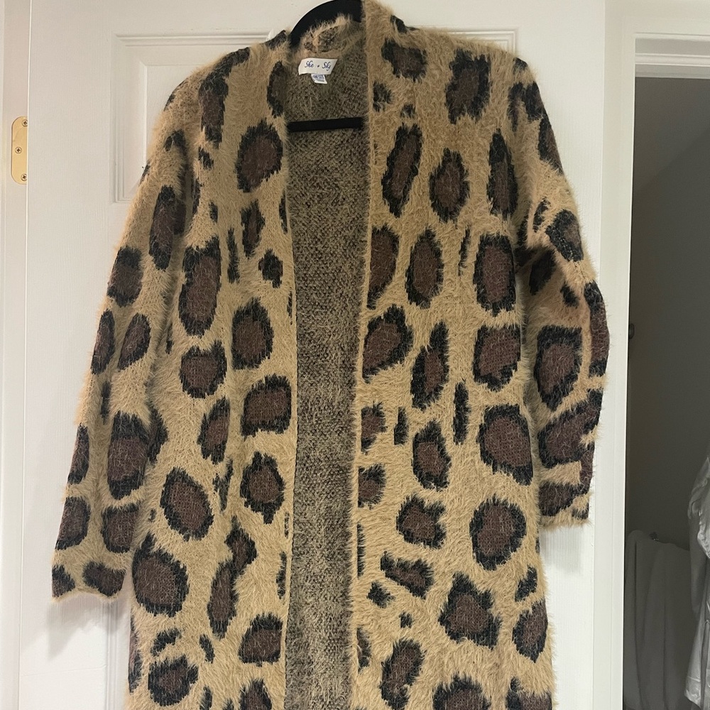 Roosts Cardigan